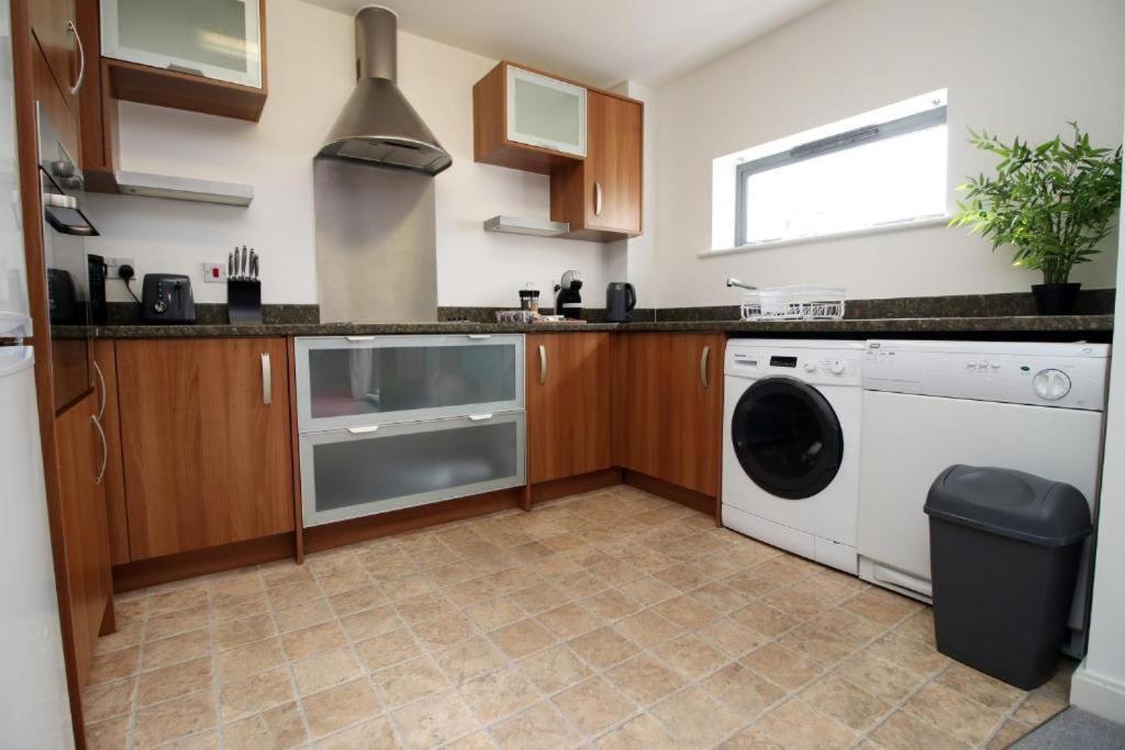Observatory 2 Bedroom Apartment Overlooking Beach Swansea Dış mekan fotoğraf